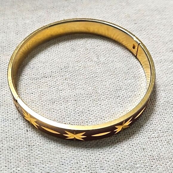 Vintage Gold Plated Diamond Cut Jerusalem Star Bangle Bracelet - Picture 9 of 10